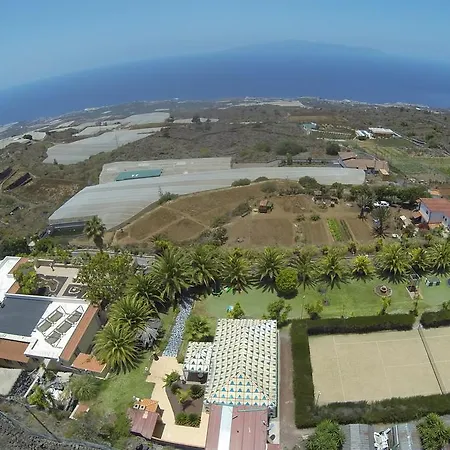 Studio Pablo Finca Montimar *